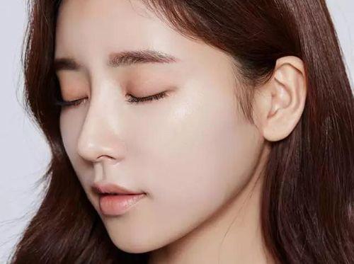 适合干皮且遮瑕力强的粉底液,干皮粉底液推荐妈妈款