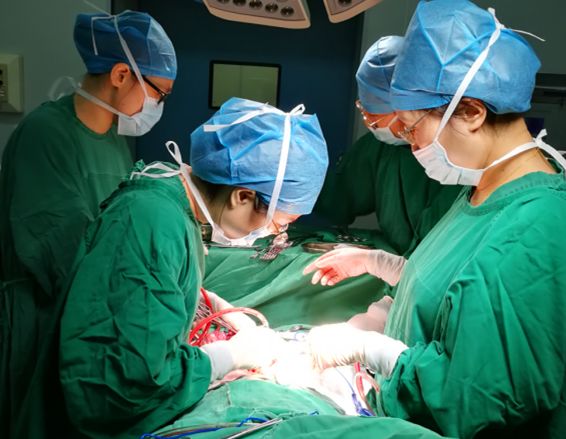 〖最多跑一次〗变群众跑为专家跑,市一医院妇科专家每周五来淳坐诊手术