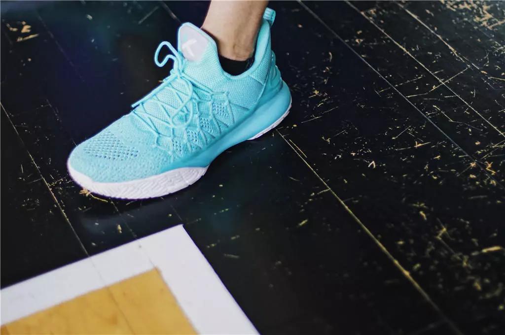 300元左右的缓震回弹型球鞋,各种球鞋缓震比较