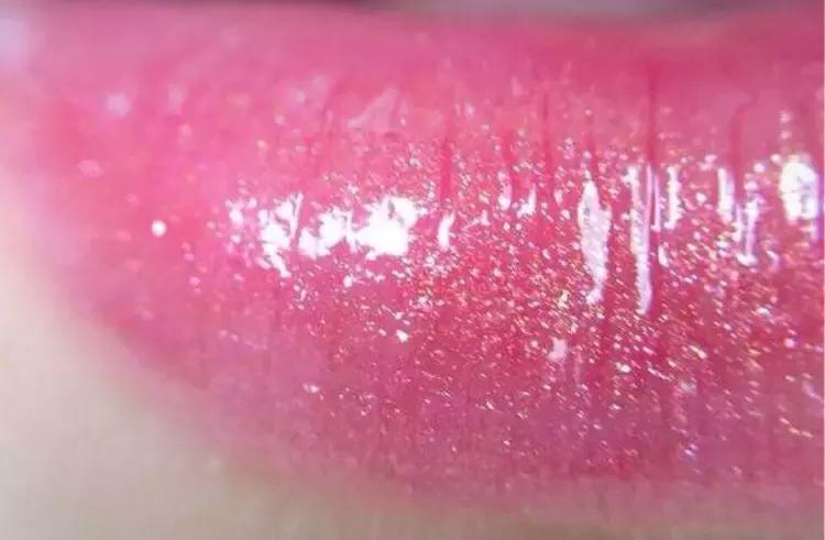 口红黄皮必买9支,新手必备三支口红推荐