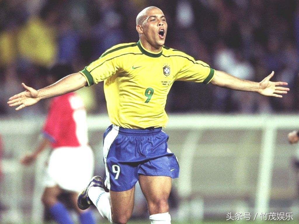 c罗得起罗纳尔多的威名,c罗对罗纳尔多的评价