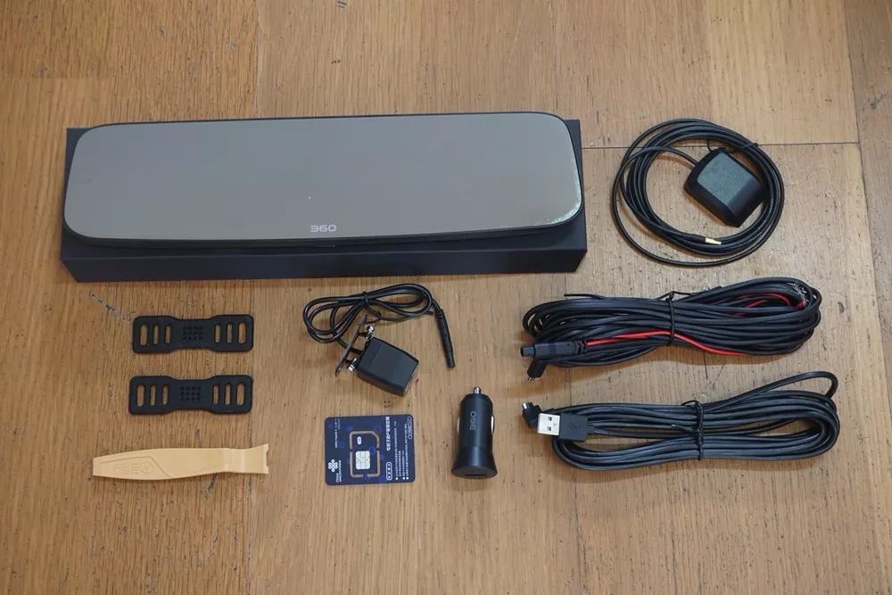 看上去只是一个后视镜？能语音交互的360智能云镜已可替代智联车机