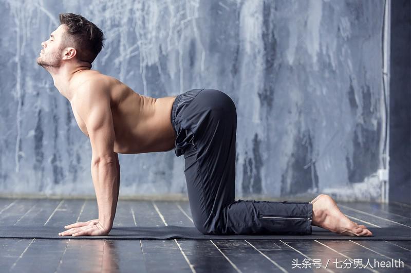 5个简单的瑜伽体式提升男人持久“战斗力”,在家也能轻松练习!