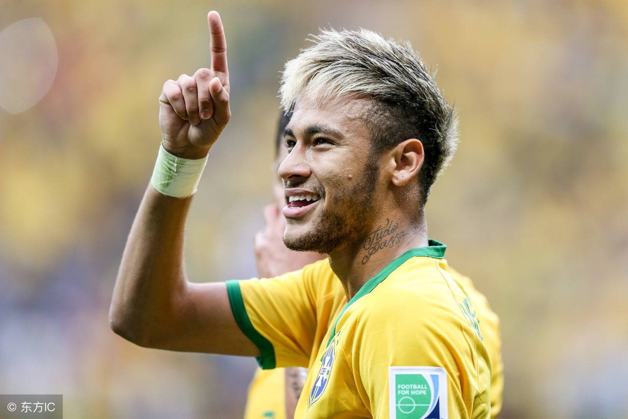 球星绰号之c罗总裁,足球巨星c罗有什么外号