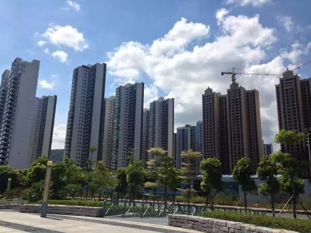 东莞凤岗房价一房一厅,凤岗的房价还能跌多少