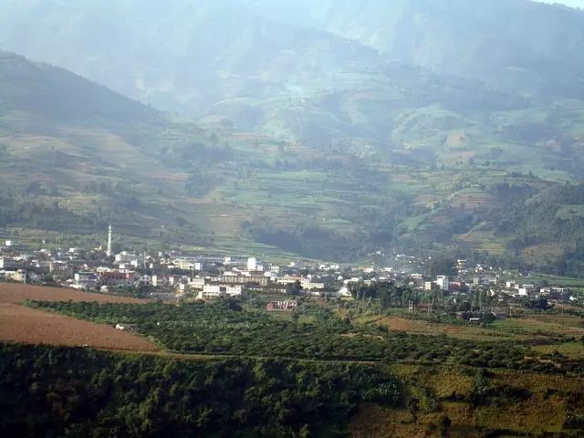 介绍我的家乡临沧,介绍我的家乡腾冲