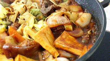 开店5年满5星好评，李家村这家私房焖锅，不服不行！