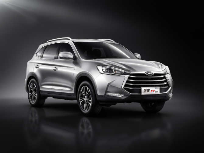 工匠精神造就S7超级版发动机超级动力