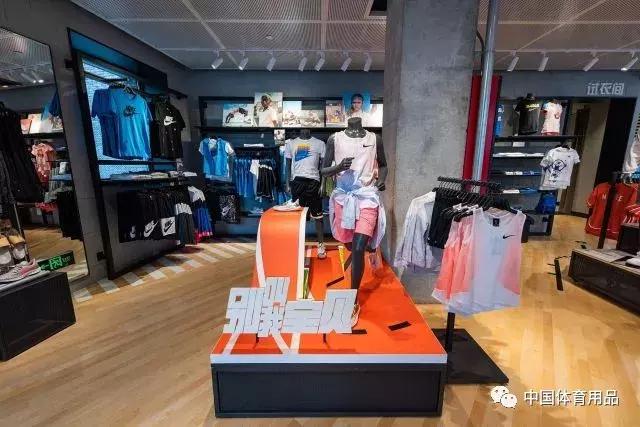 耐克adidas,耐克阿迪达斯fila