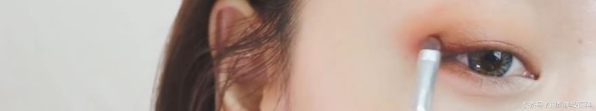 橘色系高级感妆容,白皮淡颜高级感妆容