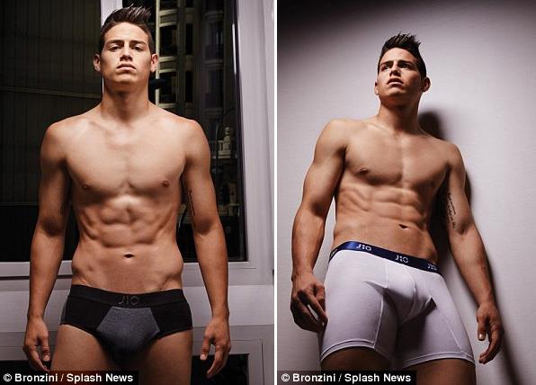 俄罗斯帅哥秀肌肉,俄罗斯肌肉男模帅哥图