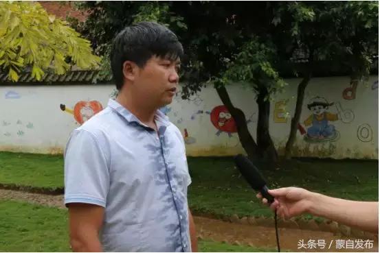 这两个女孩……万万没想到啊！