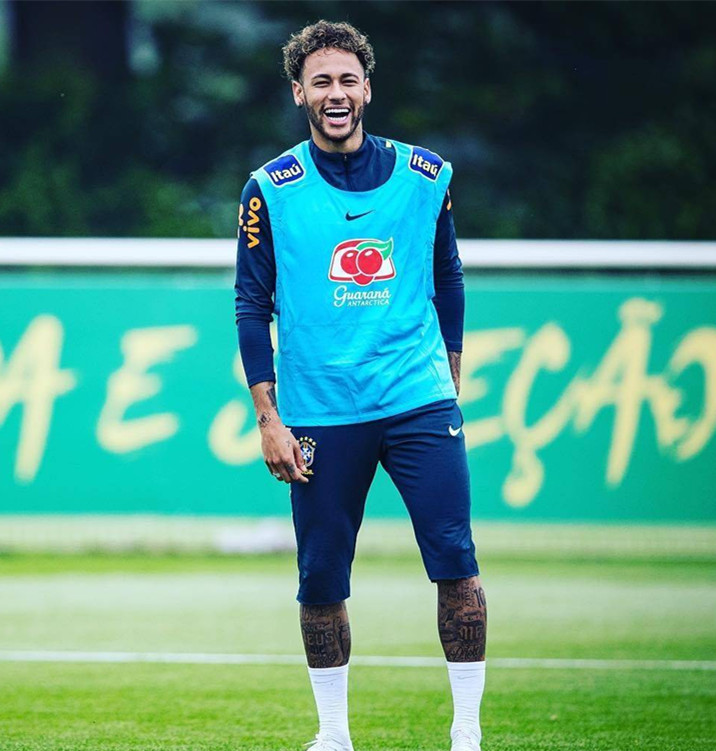 内马尔的桑巴舞最近,内马尔庆祝动作桑巴舞