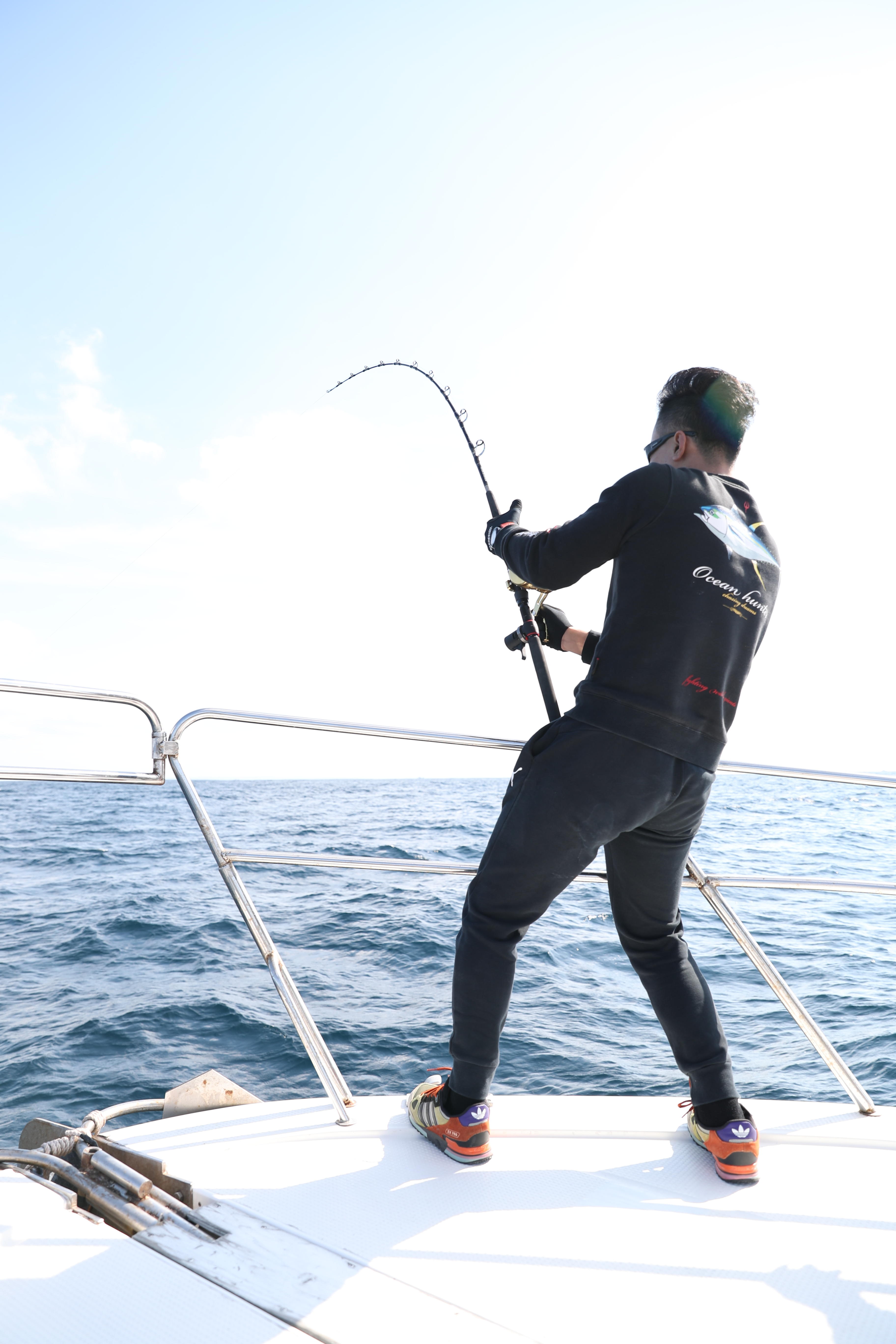 日本海域发现的奇特生物,日本海域漂浮着巨型海洋生物