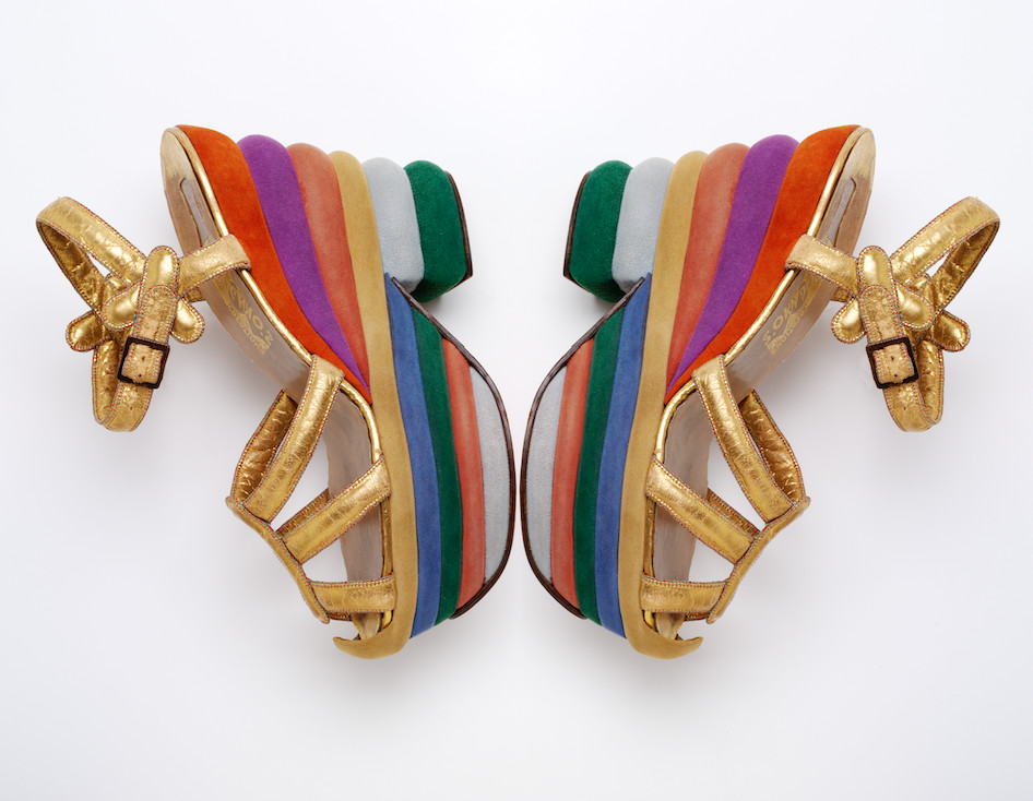 现场｜世界最性感的那双高跟鞋到底藏在哪里？