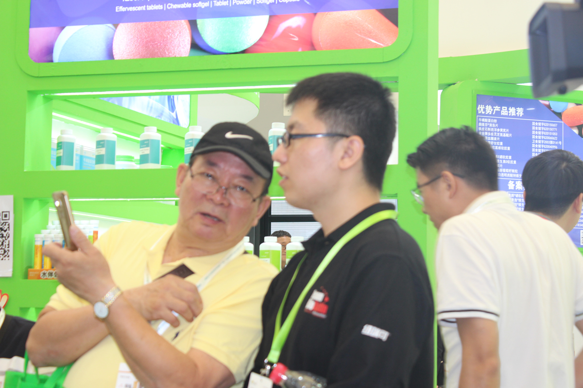 纽瑞可百奥斯汀软胶囊功效,纽瑞可百奥斯汀虾青素软胶囊平替