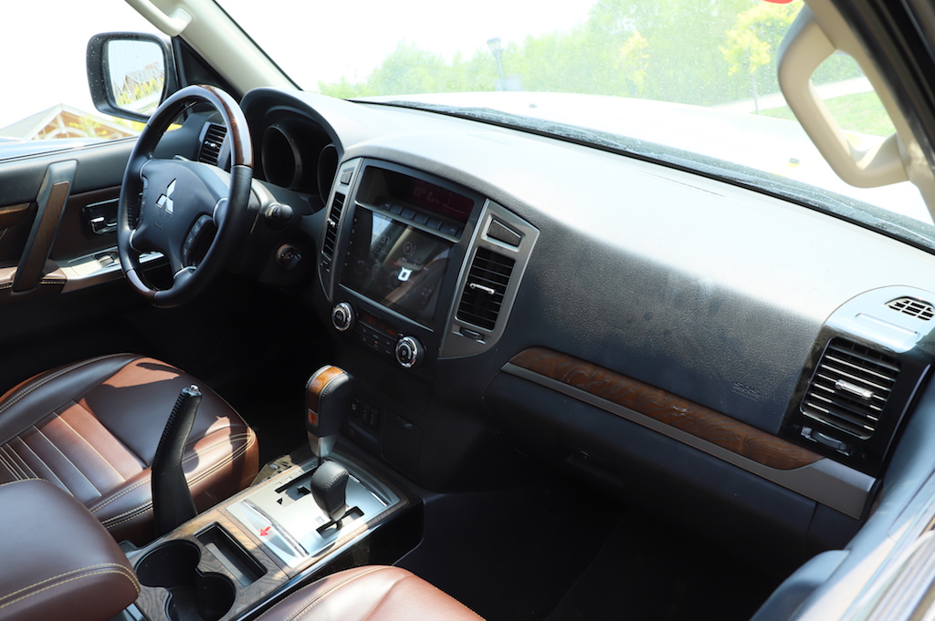 帕杰罗车款,三菱帕杰罗是不是硬派越野