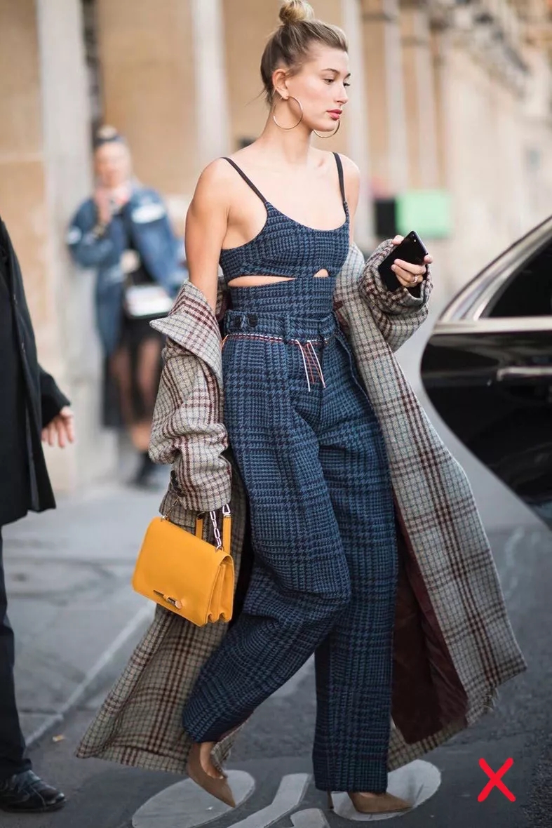 江疏影高腰直筒裤,江疏影米白色阔腿裤