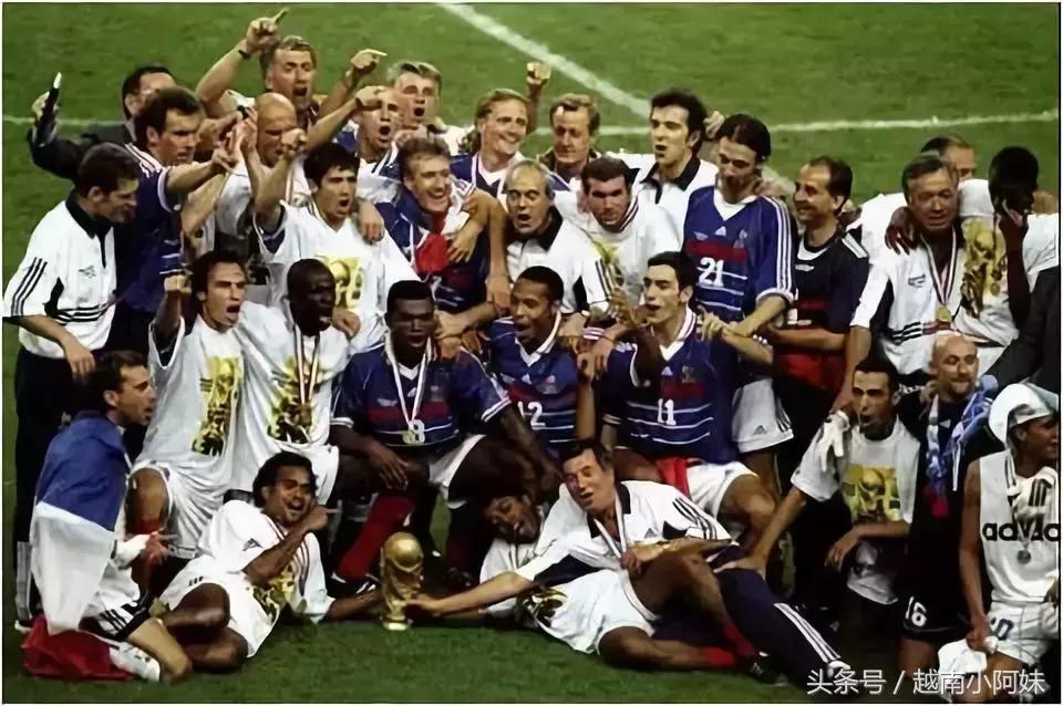 高晓松浅谈世界杯,高晓松足球阴谋论