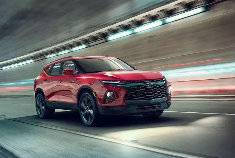 奥迪q8尊享动感和宝马x5进口顶配,2021款奥迪q8和宝马x5