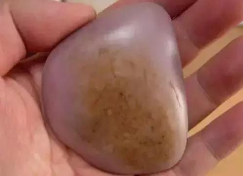 桃花玉籽料为什么是粉色,七种纯色籽料的特征是什么