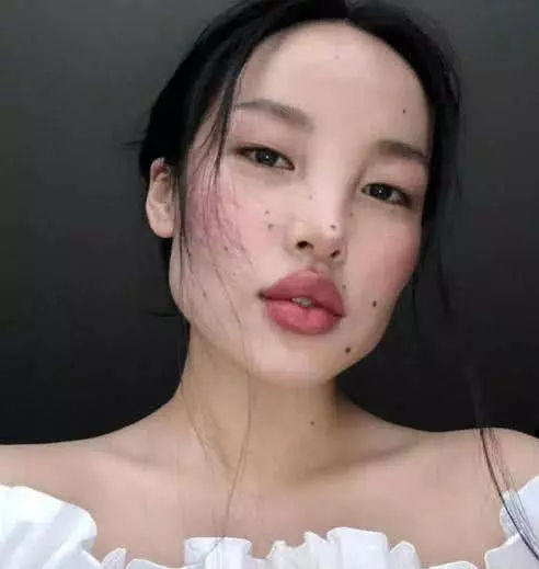 dior造型吐槽,dior的审美