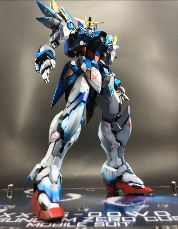 佳作：炒冷饭的阿迪达斯hirm飞翼高达，老衲作品