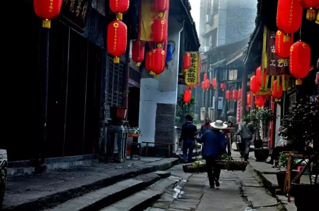 除了磁器口这些古镇同样美如画,最值得去的古镇磁器口