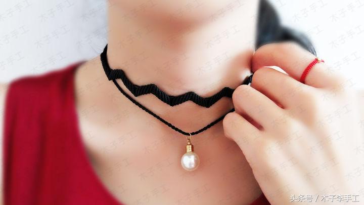 双层锁骨链编绳编法,黑色双层珍珠项链锁骨链高级感
