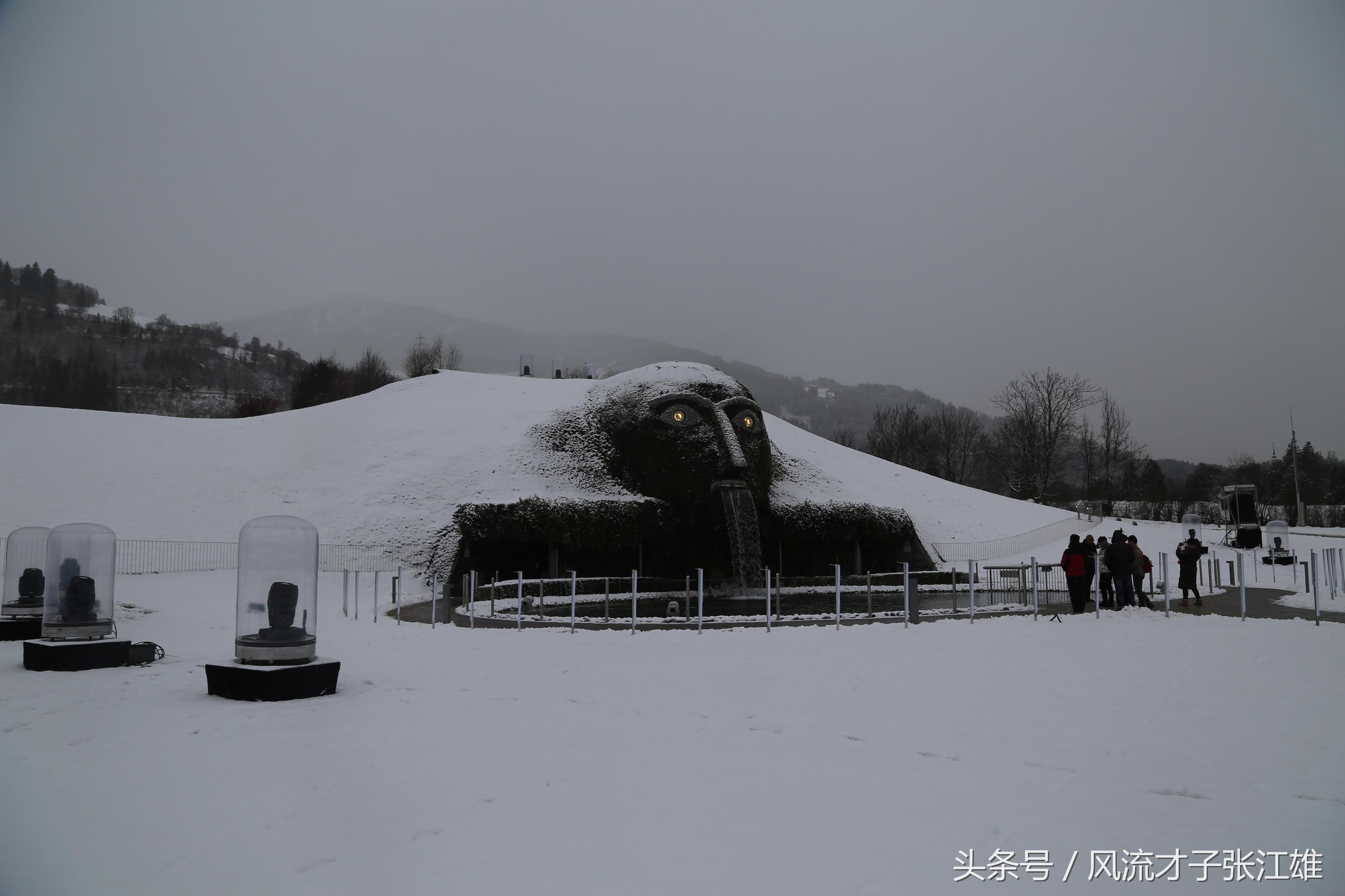 晶莹剔透的施华洛世奇水晶世界 (探访施华洛世奇水晶世界组图)