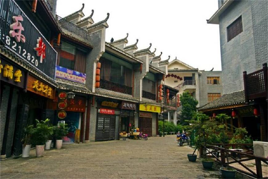 湖南改名最成功的两座城市,湖南省著名旅游城市