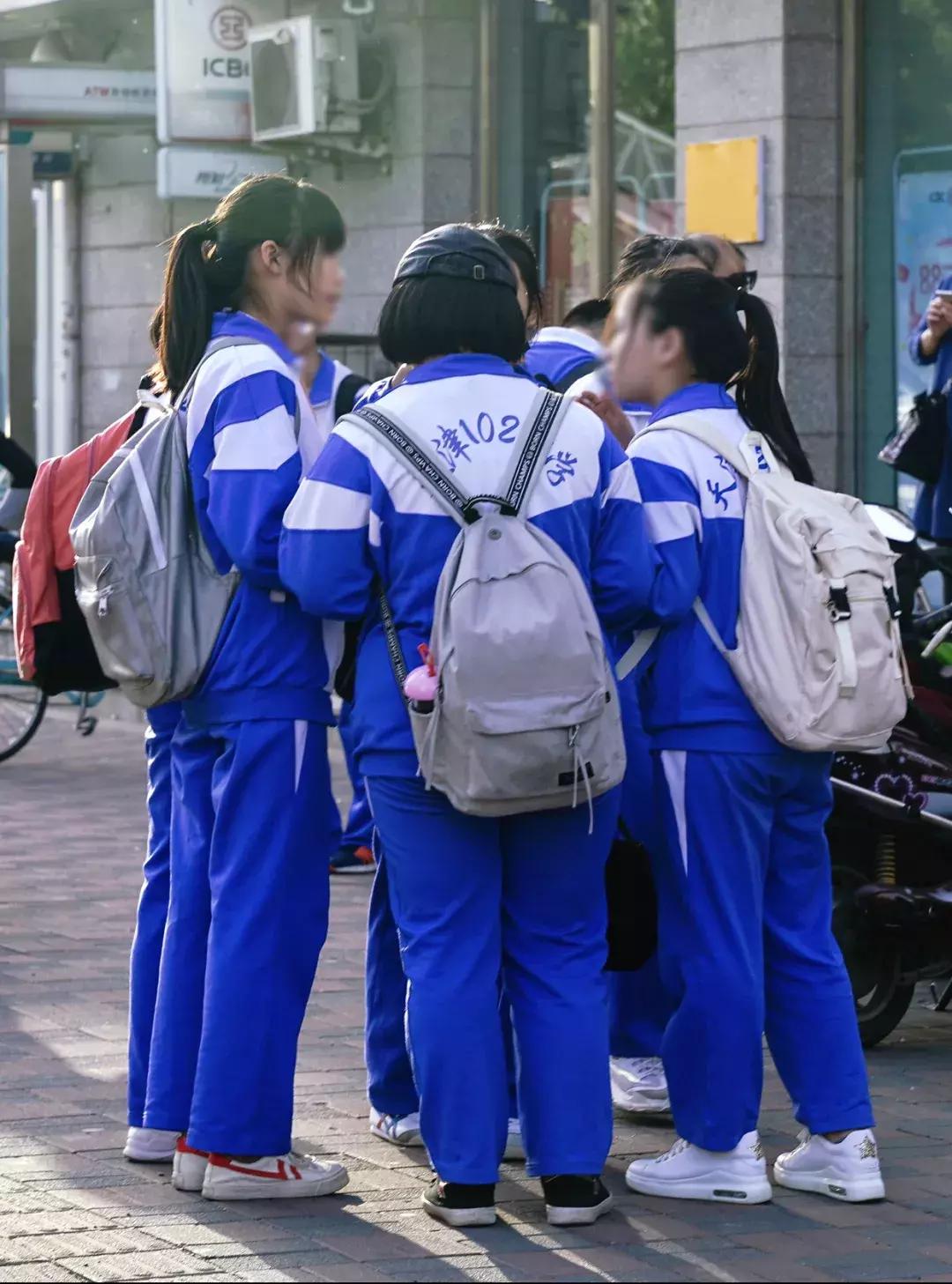 天津各学区的校服,天津市各个学校校服