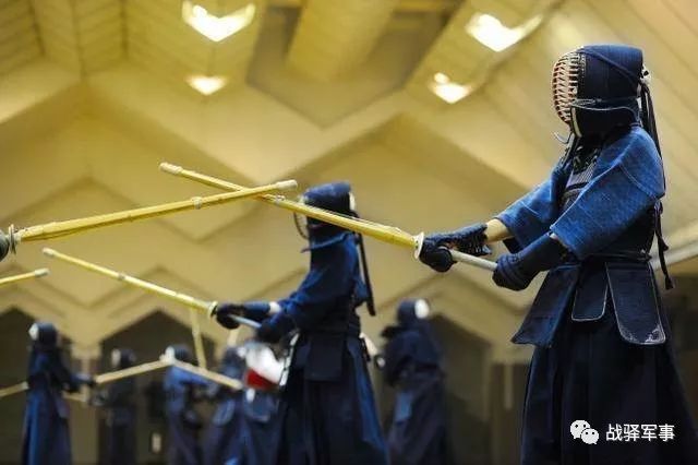 日本政府为什么急于花费巨资,中国制造的日本武士刀