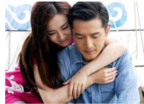 王晓晨练瑜伽,王晓晨健身瑜伽