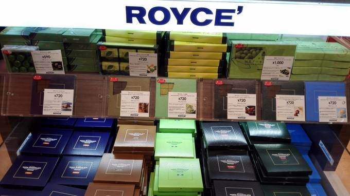 机场免税店买东西条件,机场免税店购物必买清单