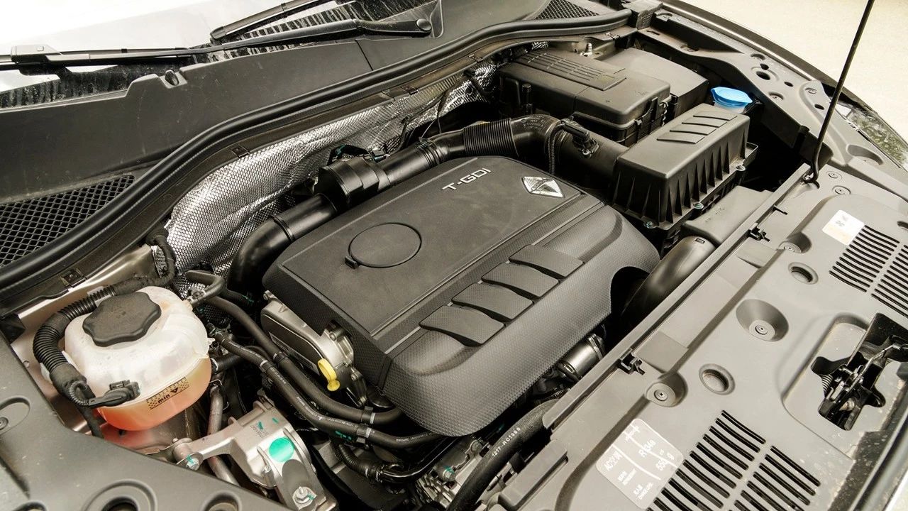 “德味”屁股加持！试驾全新宝沃BX6