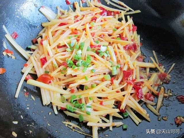 炒土豆丝总糊锅是什么原因,炒土豆丝糊锅怎么解决