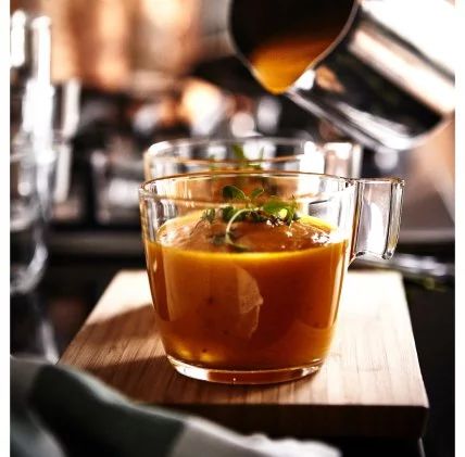 宜家玻璃杯自爆为什么,宜家水杯爆炸最终结果