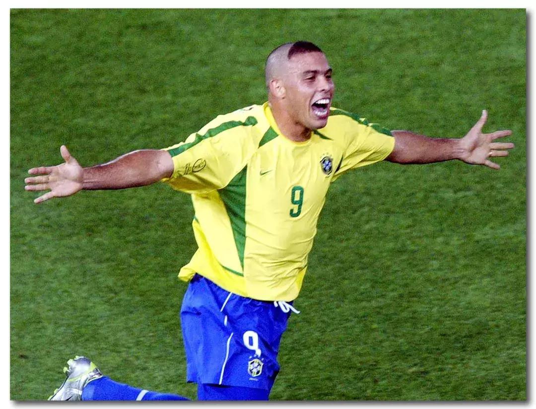 足球运动员的心理训练,足球运动员发型烫发