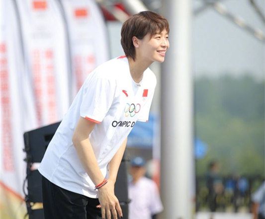 女排魏秋月个人简历,有史以来女排最标准的女神魏秋月