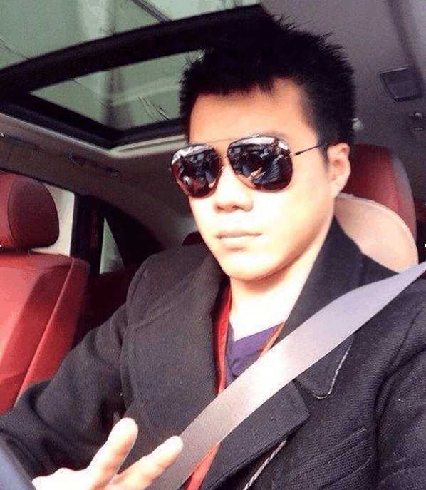 黄毅清揭露崔永元长文,黄毅清回应崔永元视频