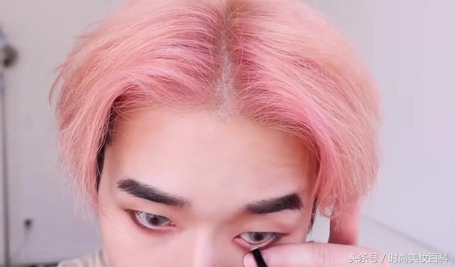 男生化妆教程日常妆精致第一名,男生怎么化妆简单又帅