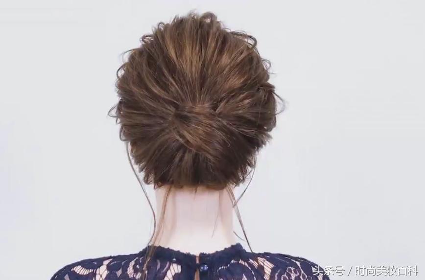 时尚美妆穿搭教程,美妆盘发教程图片