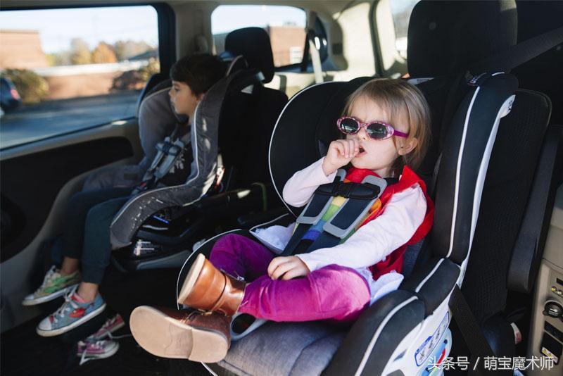安全座椅孩子怎么坐上去,什么品牌的儿童安全座椅最安全