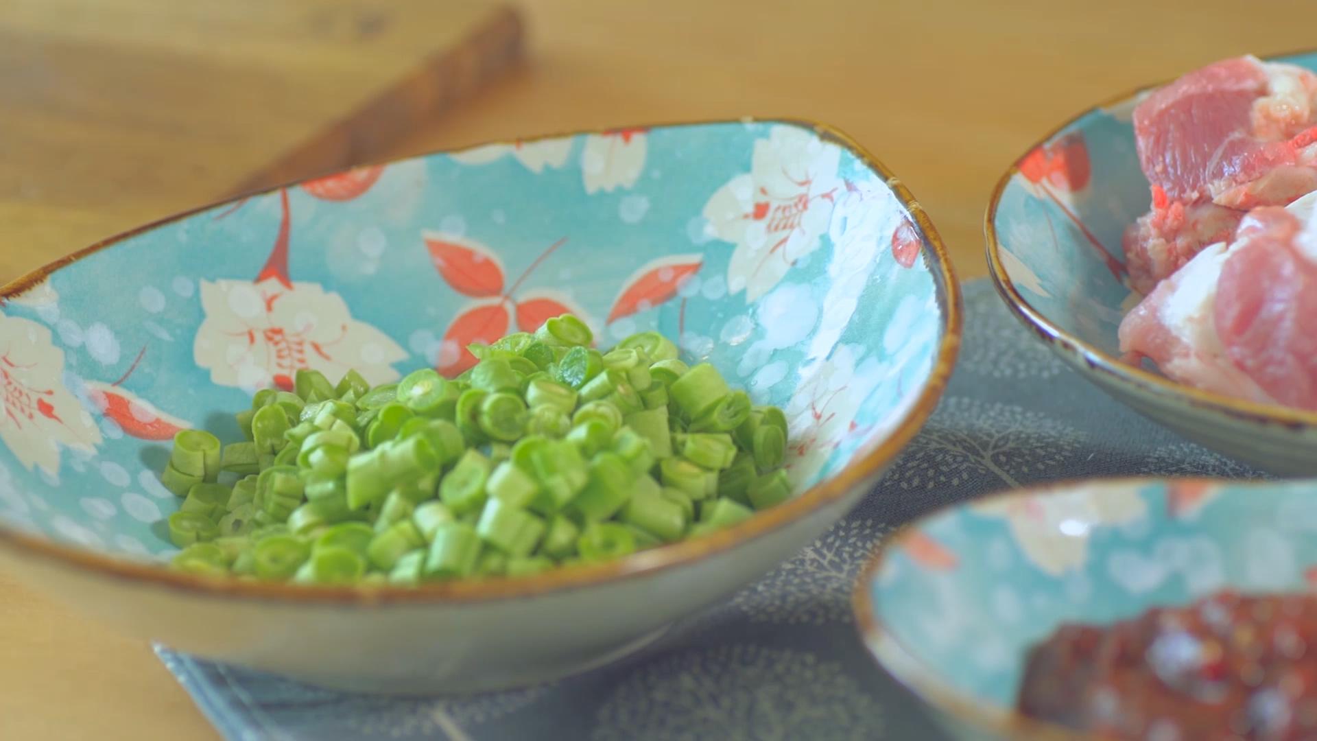 满口香大骨汤面,鲜美大骨汤面