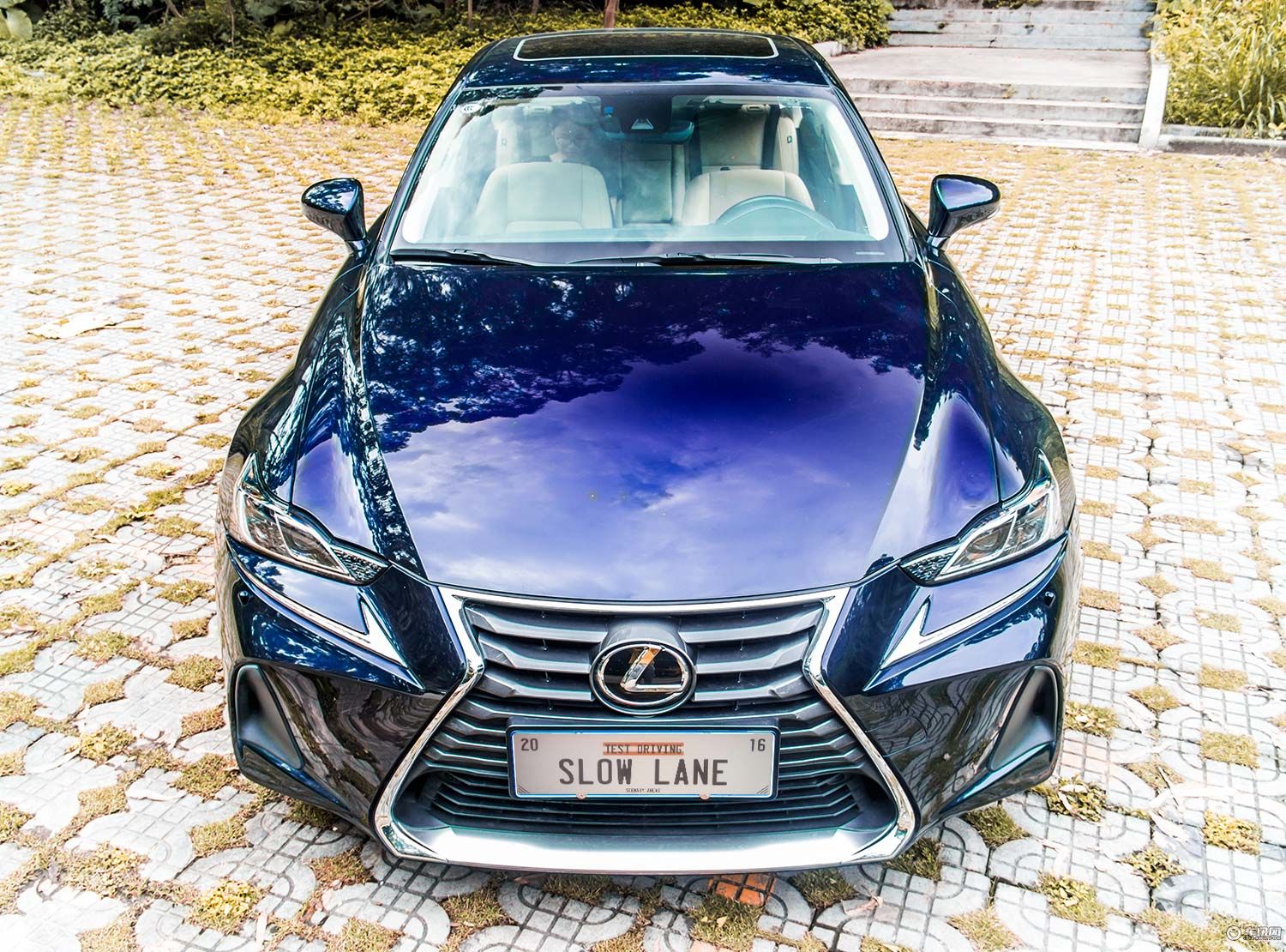 雷克萨斯is2022款300fsport版,2022雷克萨斯is300fsport版