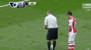 足球过人动图,最新足球搞笑片段