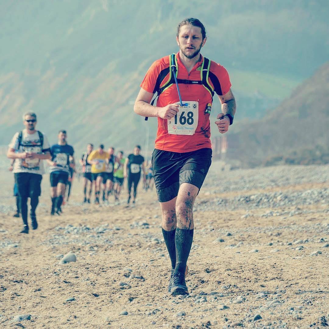 跑步小腿疼是什么原因引起的,跑步第二天小腿肚子疼是怎么回事