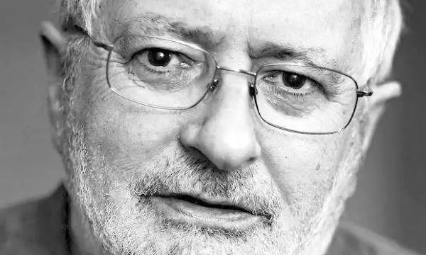 当足球遇上诗歌,当足球遇到诗人