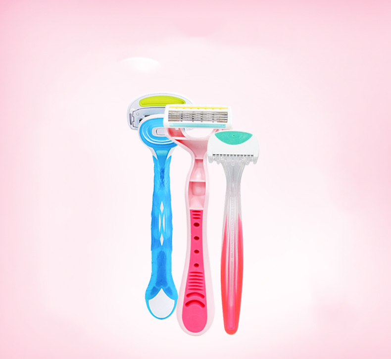 这个夏天别再“毛手毛脚”啦，和塑料姐妹花一起清凉出街吧！